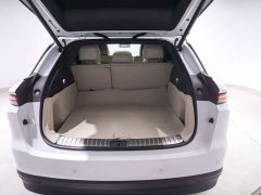 Li Auto i6 Two-Wheel Drive Standard - ფოტო 13