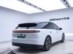 Li Auto i6 Two-Wheel Drive Standard - ფოტო 14