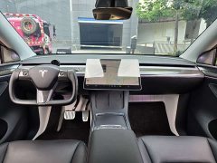 Tesla Model Y Standard Range RWD - ფოტო 11