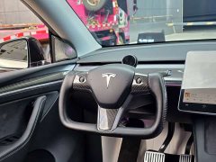 Tesla Model Y Standard Range RWD - ფოტო 12