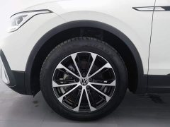 Volkswagen Tiguan L 330TSI Automatic Two-Wheel Drive Comfort Edition - ფოტო 17