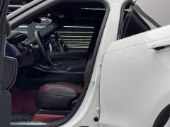 Land Rover Range Rover Sport 400PS Dynamic SE - ფოტო 8