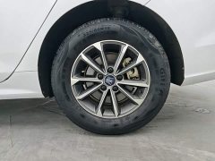 BYD Qin PLUS Glory Edition DM-i 55KM Leading - ფოტო 13