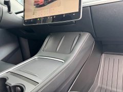 Tesla Model Y Rear-Wheel Drive - ფოტო 18
