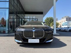 BMW 7 Series 735Li M Sport Package - ფოტო 3
