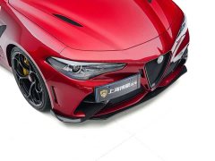Alfa Romeo Giulia 2021 GTA - ფოტო 10