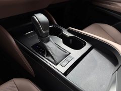 Lexus ES 300h Premium Edition - ფოტო 15