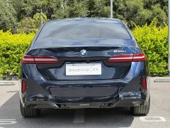 BMW 5 Series 530Li Premier M Sport Package - ფოტო 16