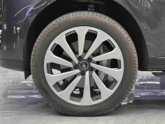 Land Rover Range Rover 3.0L V6 400PS Genesis Extended Wheelbase - ფოტო 4
