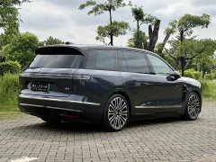 NIO ES8 2026 Six-Seat Executive Signature Edition - ფოტო 18