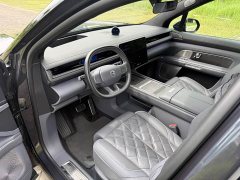 NIO ES8 2026 Six-Seat Executive Signature Edition - ფოტო 6