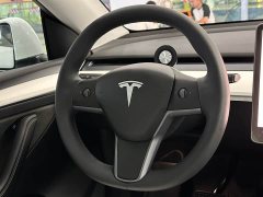 Tesla Model Y 2022 Facelift Rear-Wheel Drive - ფოტო 10