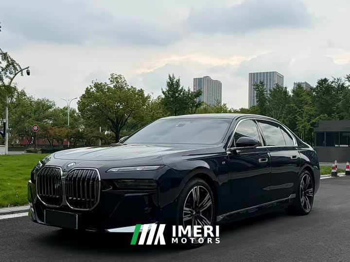 BMW i7 eDrive50L M Sport Luxury Package