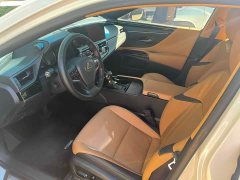 Lexus ES 200 Excellence Edition - ფოტო 4