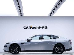 XPeng P7 586E - ფოტო 3