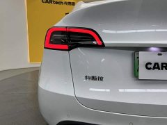 Tesla Model Y 2023 Rear-Wheel Drive - ფოტო 11