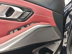 BMW 3 Series 330i M Sport Midnight Edition Package - ფოტო 11