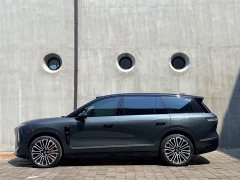 NIO ES8 Six-Seat Executive Signature Edition - ფოტო 11