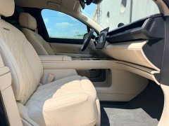 NIO ES8 Six-Seat Executive Signature Edition - ფოტო 17