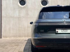NIO ES8 Six-Seat Executive Signature Edition - ფოტო 8