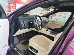 Li Auto L9 Max - ფოტო 5