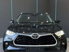 Toyota Highlander 2022 380T AWD Premium 7-Seater - ფოტო 2