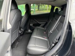 Tesla Model Y Long Range All-Wheel Drive - ფოტო 12