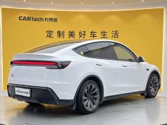 Tesla Model Y Long Range All-Wheel Drive - ფოტო 4