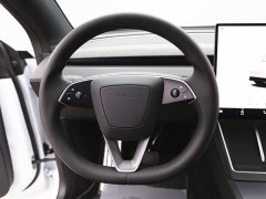 Tesla Model Y L Long Range All-Wheel Drive - ფოტო 15