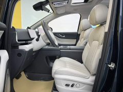 Voyah Lantu Dreamchaser PHEV AWD Flagship Kunpeng Edition - ფოტო 14