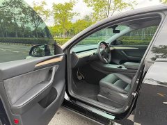 Tesla Model Y 2022 Rear-Wheel Drive - ფოტო 8