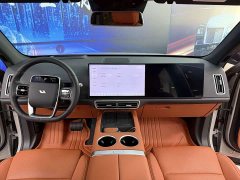 Li Auto L6 Pro - ფოტო 7