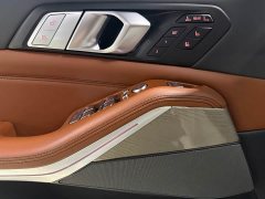 BMW X7 xDrive40i M Sport Luxury Package - ფოტო 13