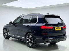 BMW X7 xDrive40i M Sport Luxury Package - ფოტო 9