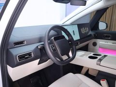 Li Auto MEGA Home Family Edition - ფოტო 11