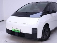 Li Auto MEGA Home Family Edition - ფოტო 3