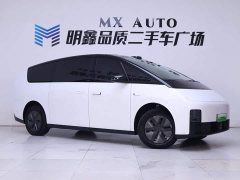 Li Auto MEGA Home Family Edition - ფოტო 5