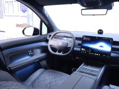 NIO ES8 Six-Seat Executive Signature Edition - ფოტო 14