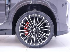 NIO ES8 Six-Seat Executive Signature Edition - ფოტო 6