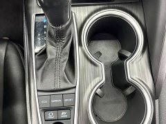 Toyota Camry 2021 Hybrid Luxury - ფოტო 11