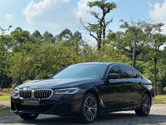 BMW 5 Series 530Li Premier M Sport Package - ფოტო 1