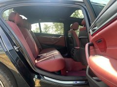 BMW 5 Series 530Li Premier M Sport Package - ფოტო 15