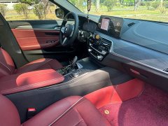 BMW 5 Series 530Li Premier M Sport Package - ფოტო 16
