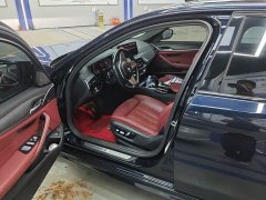 BMW 5 Series 530Li Luxury M Sport Package - ფოტო 2