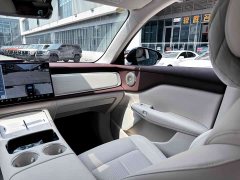 Voyah Lantu Zhiyin Four-Wheel Drive Qiankun Edition - ფოტო 18