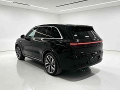 Li Auto L6 Pro - ფოტო 11