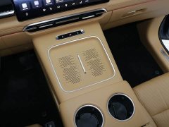 Voyah Lantu Dreamchaser PHEV AWD Luxury Qiankun Edition - ფოტო 11