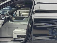 AITO M9 Extended Range Max 42kWh 6-Seater - ფოტო 8