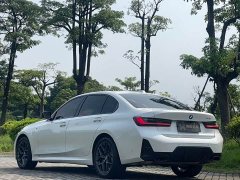 BMW 3 Series 330Li M Sport Night Edition Package - ფოტო 4