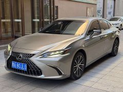 Lexus ES 2022 300h Premium Edition - ფოტო 1